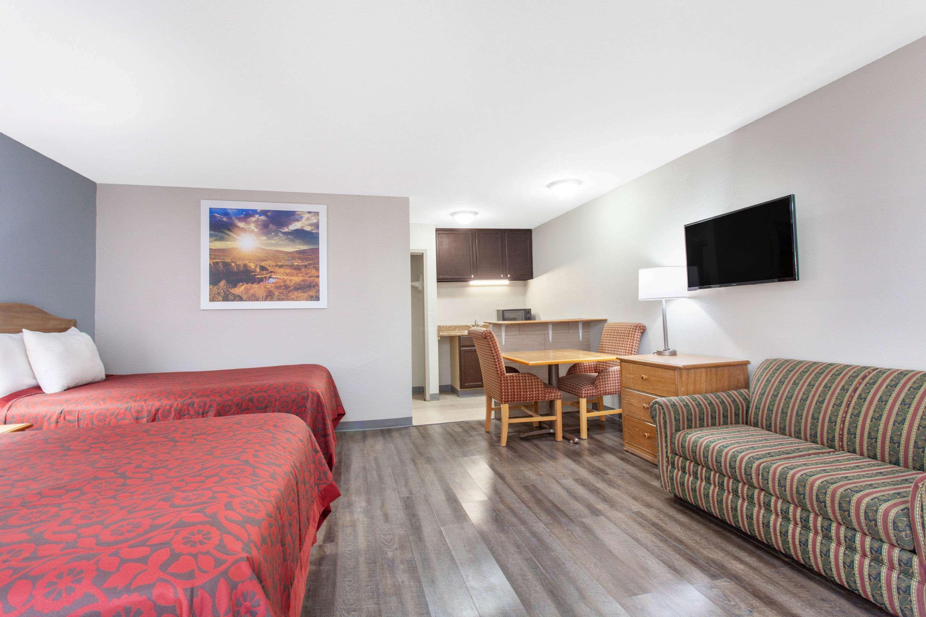 Hotel Days By Wyndham - Laurens I-26 Clinton