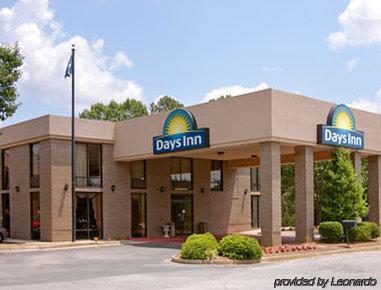 Days By Wyndham - Laurens I-26